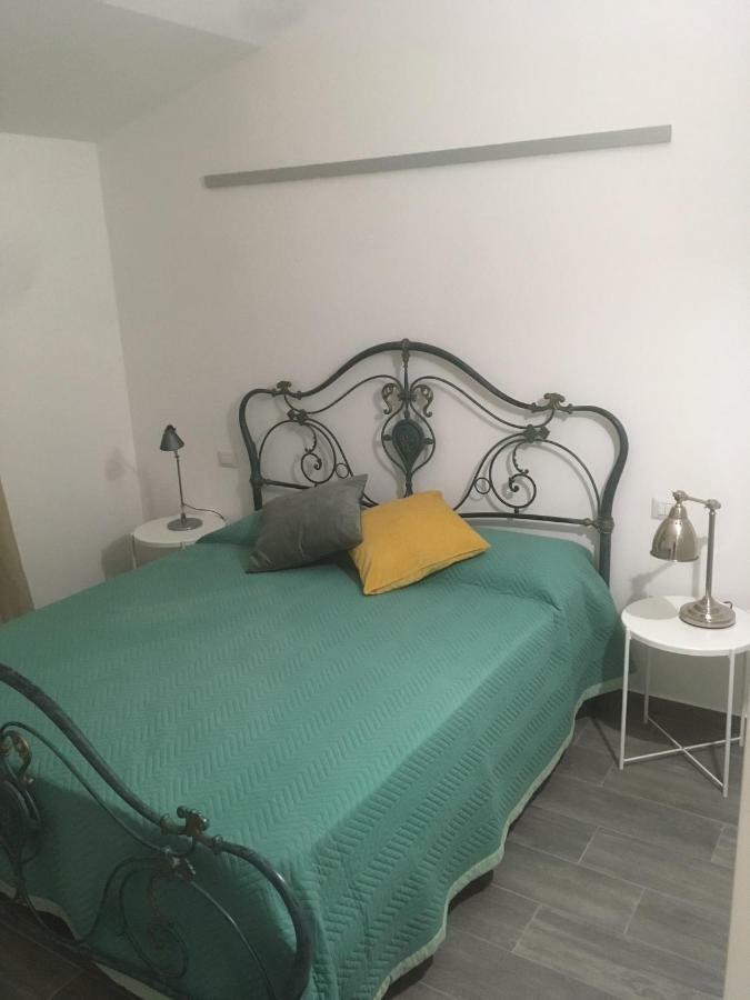 Апартаменты La Casa Al Mare Чивитанова-Марке Экстерьер фото